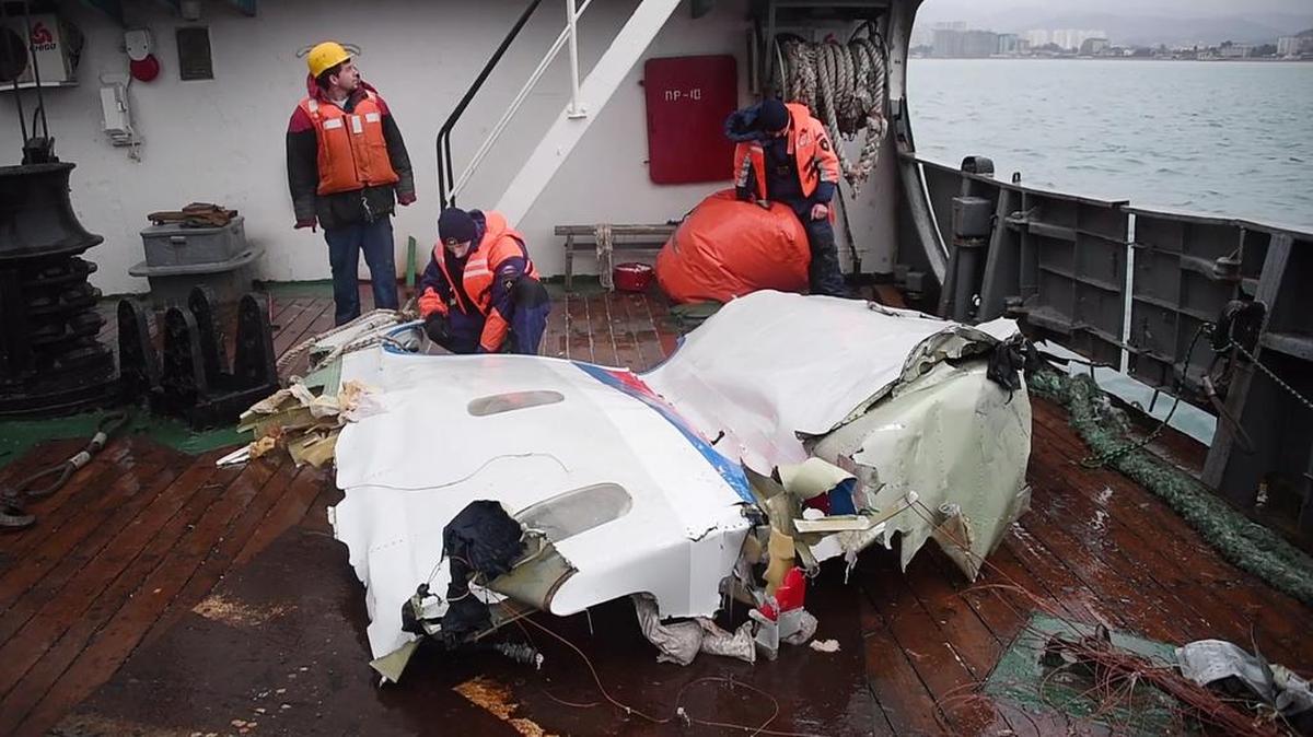 El Tu-154 militar ruso se estrelló en aguas del mar Negro instantes después de despegar del aeropuerto de la ciudad balneario de Sochi, donde hizo una breve escala para repostar combustible.