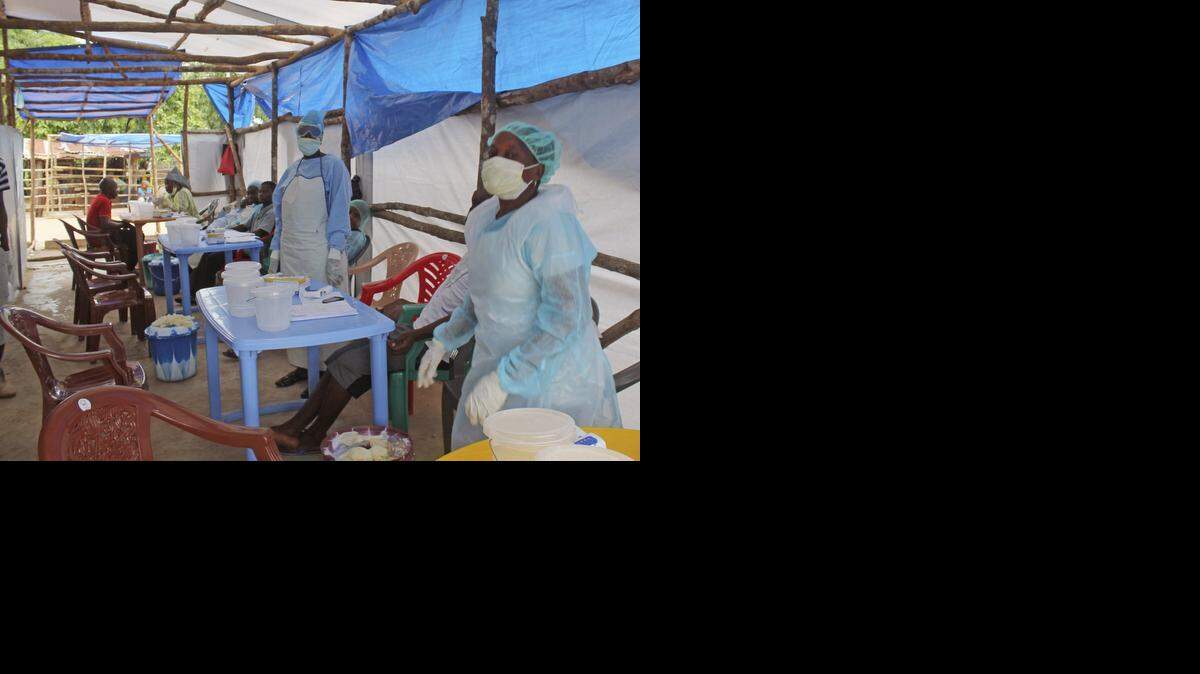 
La ONU pidió casi $1,000 millones para luchar contra el ébola en Africa del Oeste, el doble de la suma pedida hace un mes, anunció la jefa de las operaciones humanitarias de la organización, Valeri Amos, que indicó que antes de fin del 2014 habrá 20,000 casos más.
