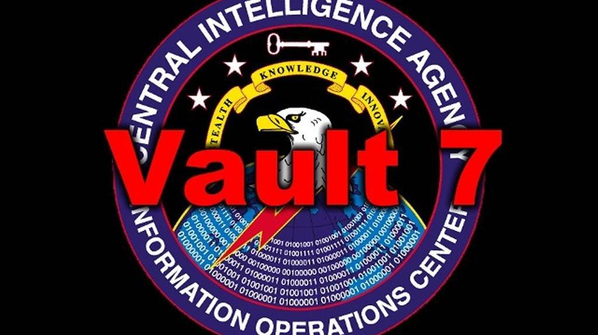 Rusia es la primera sospechosa de una hemorragia paralela de hackeo de herramientas y documentos secretos del Centro de Ciberinteligencia de la CIA que se ha publicado en el sitio web de WikiLeaks semana tras semana desde marzo bajo los nombres de Vault7 y Vault8.