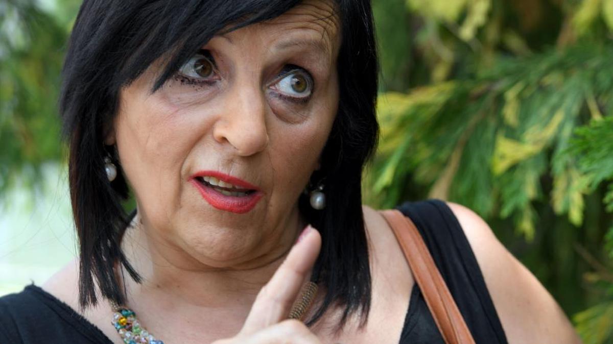Pilar Abel Martínez, una catalana de 62 años, lucha para probar que, como le dijo de niña su abuela, es hija del pintor catalán fallecido en 1989.