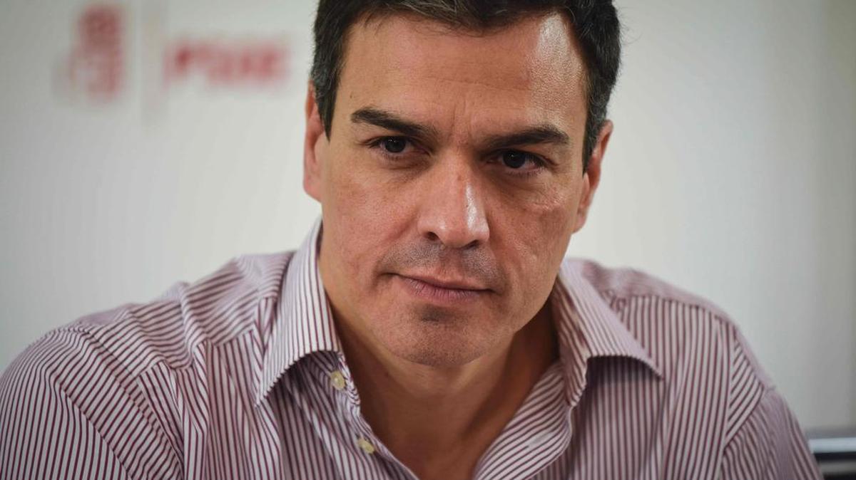 Pedro Sánchez, líder del PSOE, ofrece una rueda de prensa el lunes en Madrid.