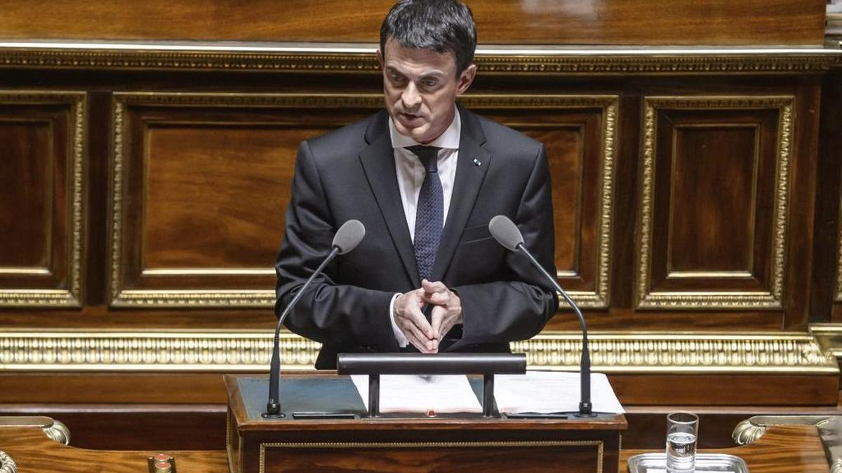 El primer ministro francés Manuel Valls durante su intervención en el Senado en París, Francia el viernes.