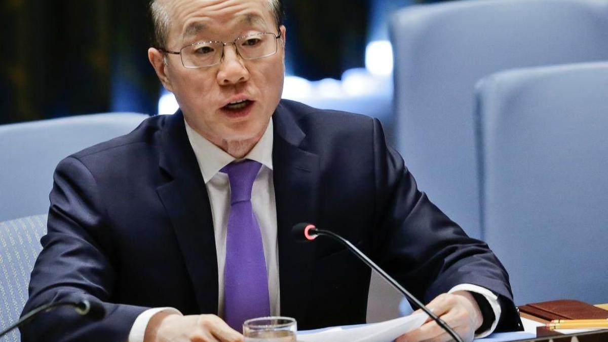 El embajador chino ante la ONU Liu Jieyi habla durante una sesión del Consejo de Seguridad de Naciones Unidas sobre la no proliferación de armas de destrucción masiva, el 28 de junio.