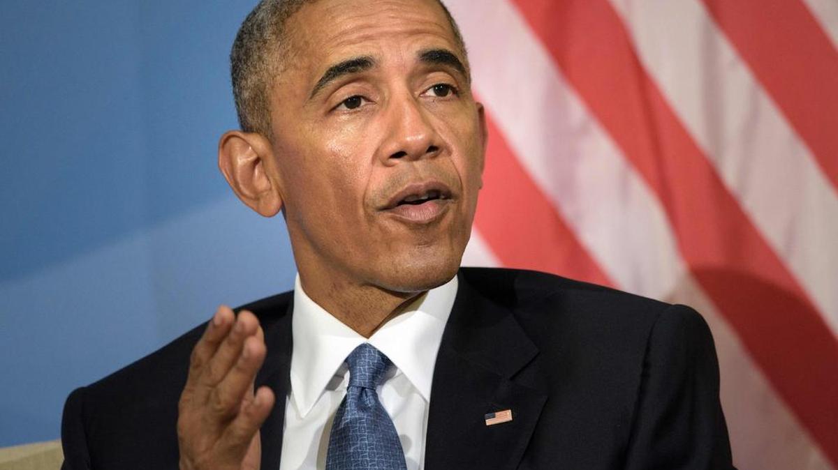 El presidente estadounidense, Barack Obama habla con la prensa tras una reunión con el presidente de México, Enrique Peña Nieto, durante la Cumbre de Líderes de América del Norte en la Galería Nacional de Canadá el 29 de junio, 2016, Ottawa, Ontario.