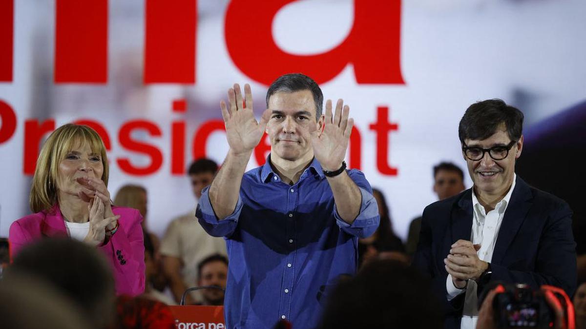 El primer ministro Pedro Sánchez durante un mitin del PSC el 2 de mayo en Sant Boi de Llobregat, Barcelona, Cataluña, España.