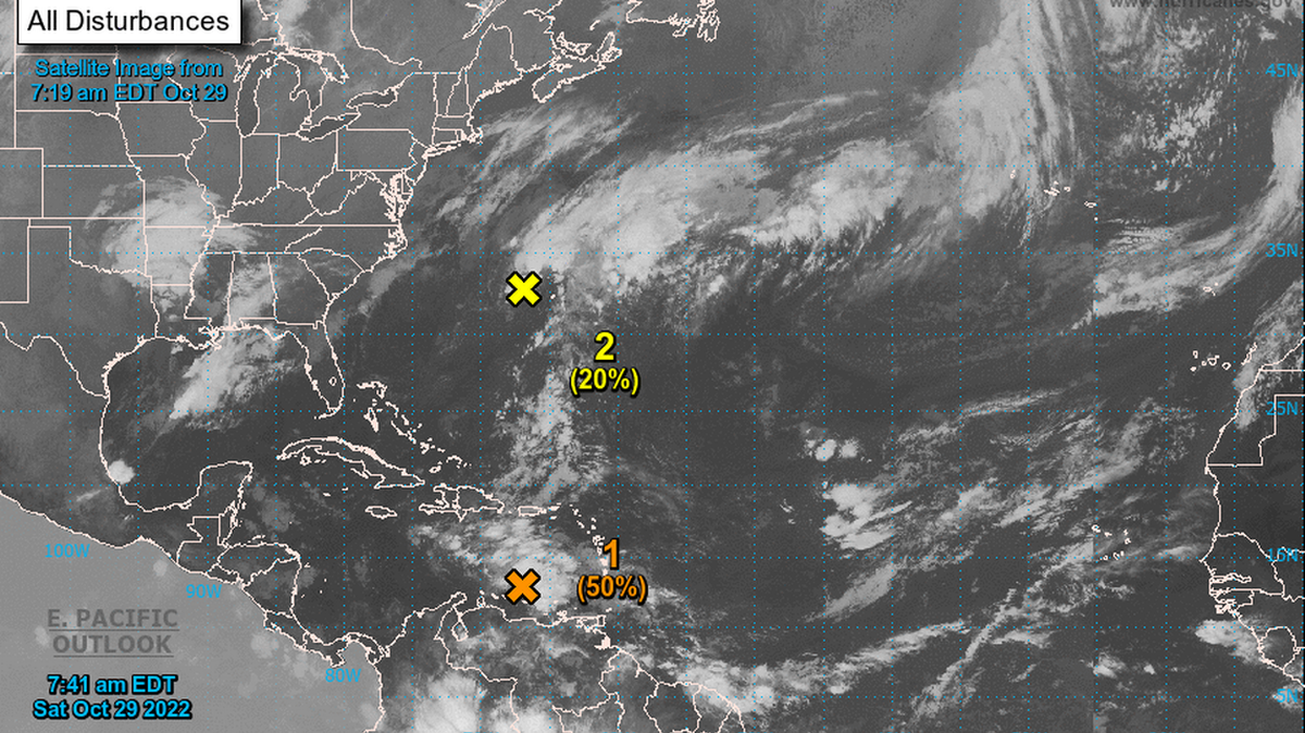 De acuerdo con el boletín de las 8 a.m. del sábado 29 de octubre de 2022 del Centro Nacional de Huracanes (NHC), hay dos perturbaciones en el Océano Atlántico.