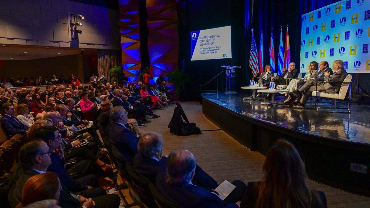 Miami Dade College hosted the Eighth Presidential Dialogue, a regional forum designed to discuss the geopolitical, economic and social challenges facing the Western Hemisphere.