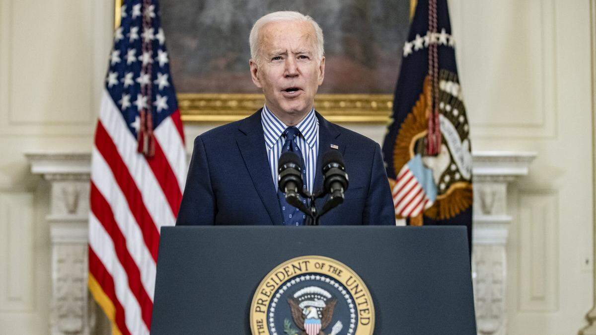 El presidente Joe Biden da un discurso después de la aprobación del “American Rescue Plan” (Plan de Rescate Americano) por parte del Senado, el sábado 6 de marzo de 2021 en la Casa Blanca. El plan de ayuda por el impacto del COVID-19 tiene un valor de $1.9 billones y fue aprobado por una votación de 50-49, en donde ningún senador republicano votó a favor de la medida.