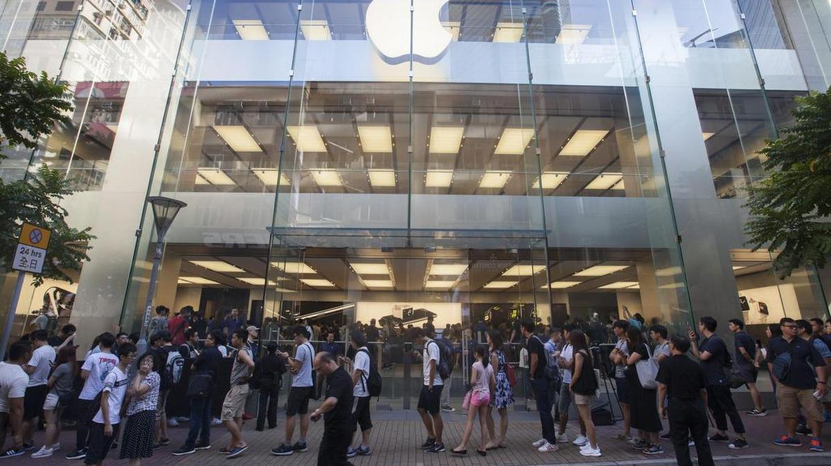 Lanzamiento del Iphone 7 y Iphone 7 Plus hoy, viernes 16 de septiembre de 2016 en las tiendas de Apple en Hong Kong (China).