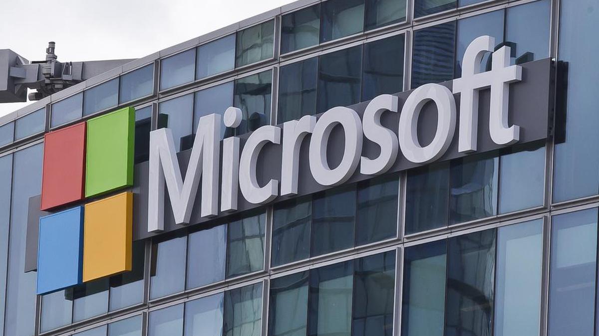 De Rusia a España y de México a Vietnam decenas de miles de ordenadores fueron blanco de un programa de rescate (ransomware) aprovechando una falla en el sistema operativo Windows XP de Microsoft; una antigua versión que ya no tenía soporte técnico del gigante estadounidense.