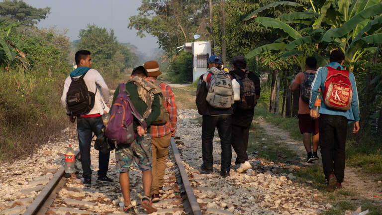 EEUU advierte que retirará visas a organizadores de caravanas de migrantes