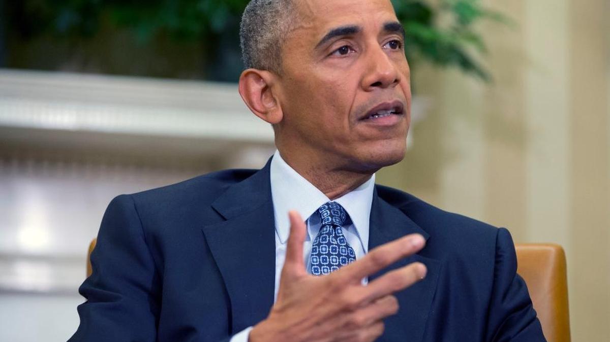 El presidente Barack Obama habla a miembros de la prensa en la Oficina Oval en la Casa Blanca, el 1ro de julio.