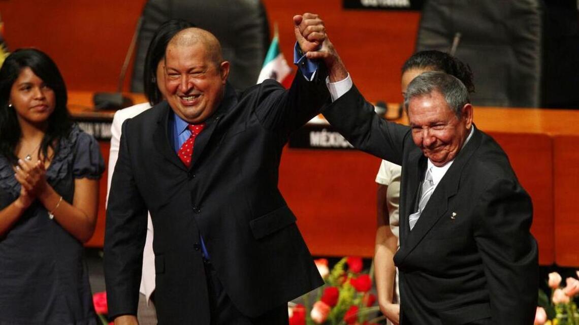 UNASUR y Celac, herramientas de control del castrochavismo