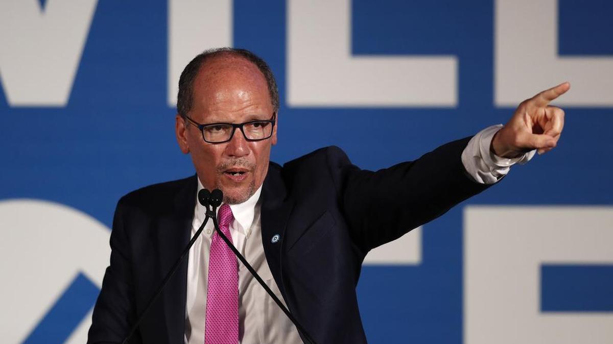 Tom Pérez, presidente del Partido Nacional Demócrata (DNC), da un discurso durante el evento para recaudar fondos “I Will Vote” (Yo Votaré), el 6 de junio del 2019 en Atlanta.
