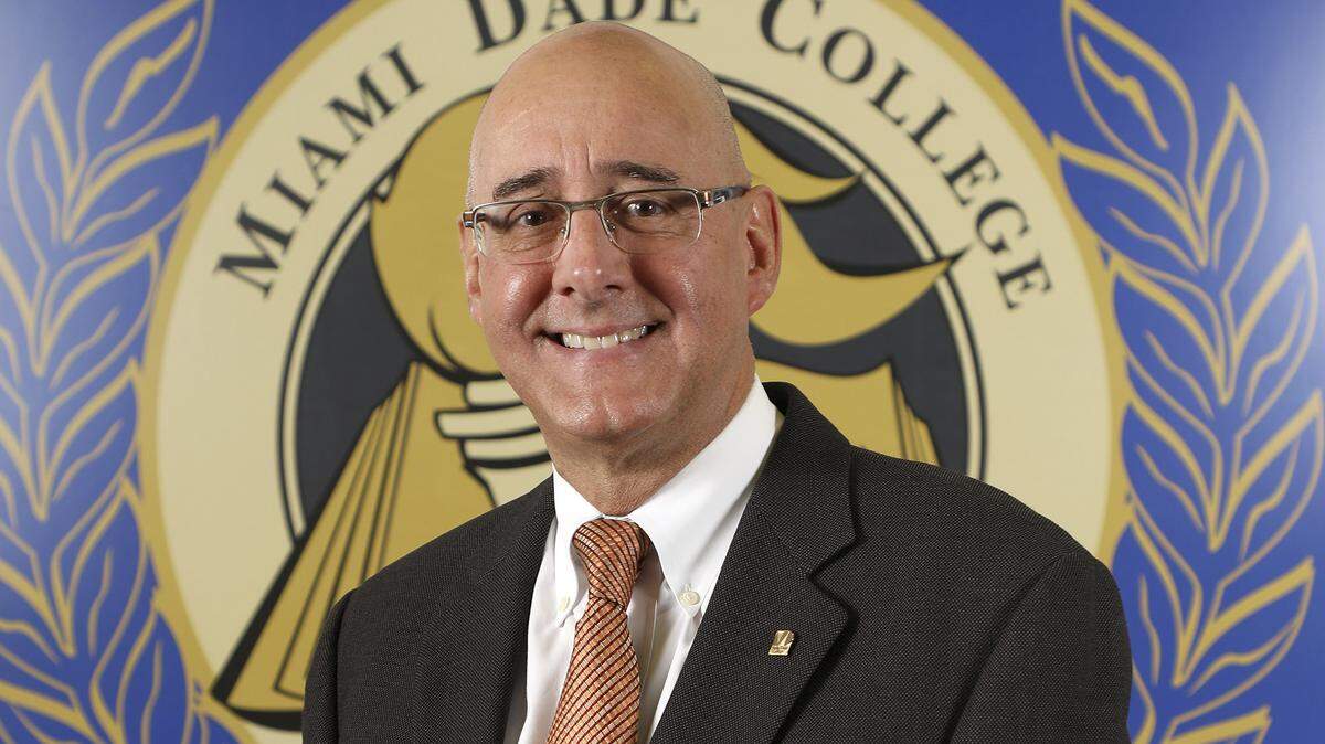 Rolando Montoya, presidente interino de Miami Dade College.