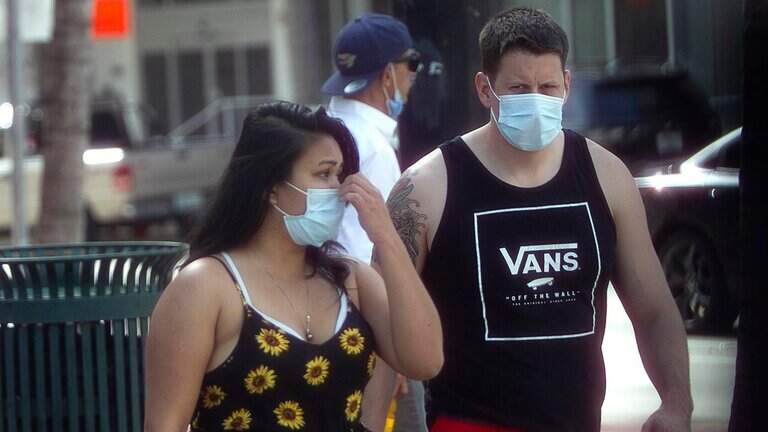 Florida, ponte la máscara de una vez por todas o vamos a tener coronavirus por rato