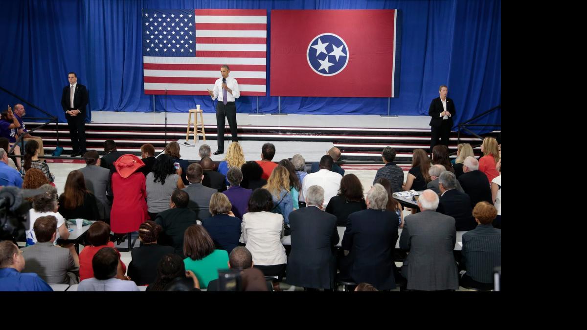 
El Presidente Barack Obama habla sobre el fallo de la Corte Suprema sobre la Ley de Salud Asequible (Obamacare) en el auditorio de la escuela primaria Taylor Stratton en Nashville, Tenn., el miércoles.
