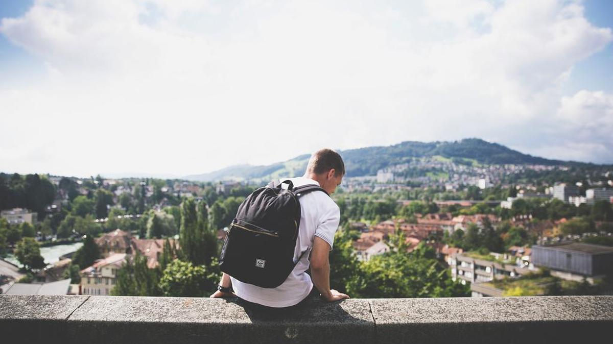 El certificado de GED puede ser una alternativa válida para muchas personas; concebirlo para adolescentes inmigrantes es la refutación del carácter igualitario e inclusivo de la educación en Estados Unidos.