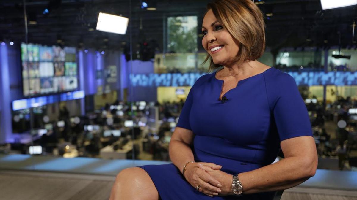 La periodista María Elena Salinas se va de Univision al cabo de tres décadas conduciendo el noticiero de la cadena con Jorge Ramos.
