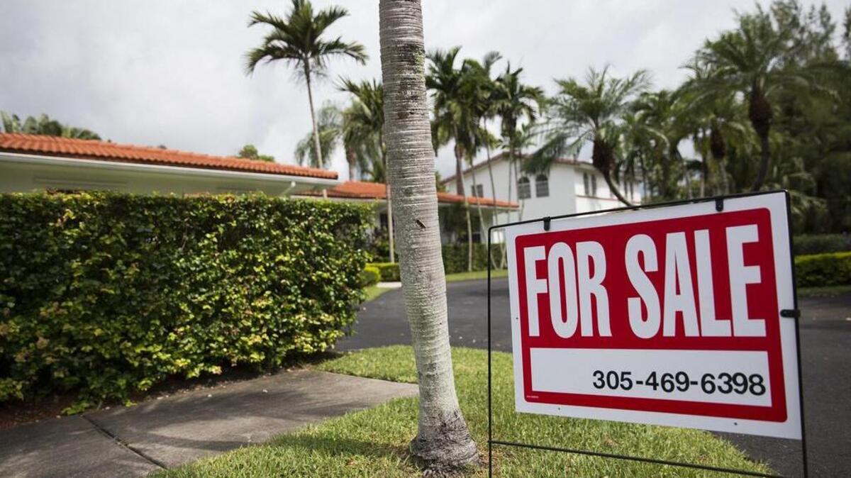 El precio de la vivienda en el Sur de la Florida ha subido y es incosteable para muchos.