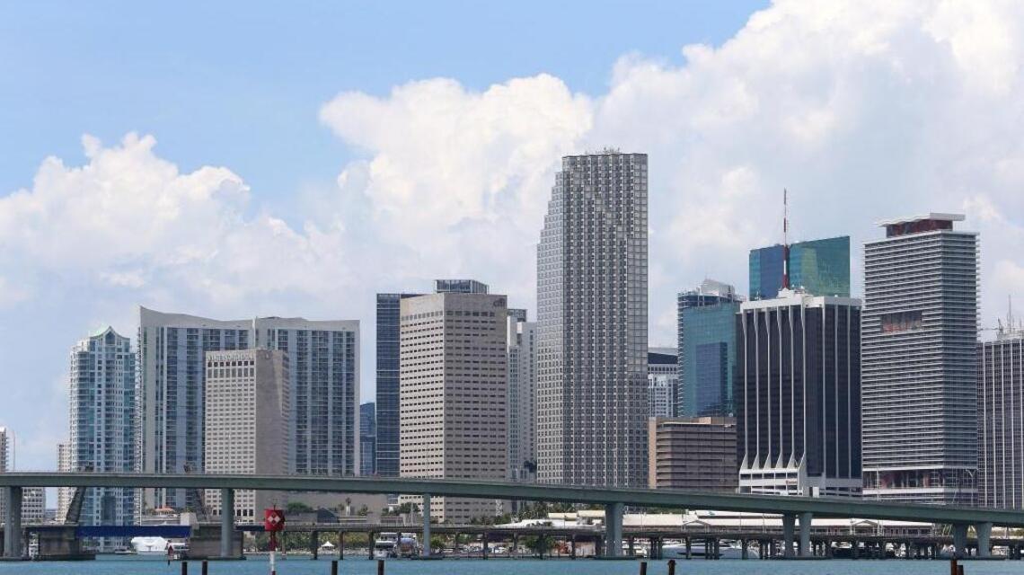 Soplo de brisa fresca para los exprimidos contribuyentes de Miami-Dade