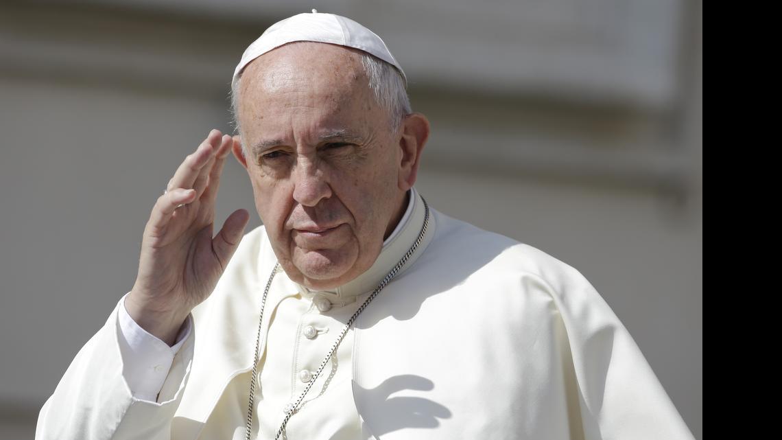 
En su reciente encíclica, el Papa Francisco criticó a los gobiernos y las empresas privadas por no hacer más para proteger al planeta.
