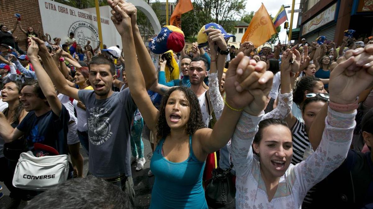 Una multitud protesta contra el gobierno de Nicolás Maduro en Los Teques, en las afueras de Caracas, en septiembre del 2016.
