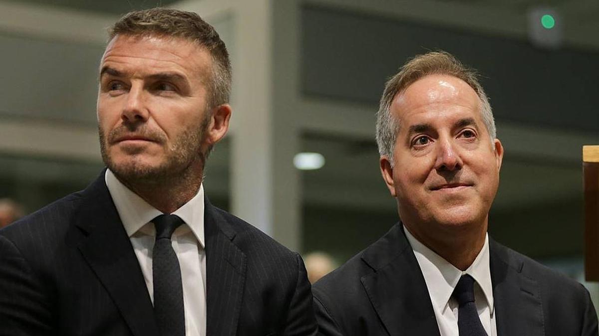 David Beckham y Jorge Mas en el Ayuntamiento de Miami la semana pasada.