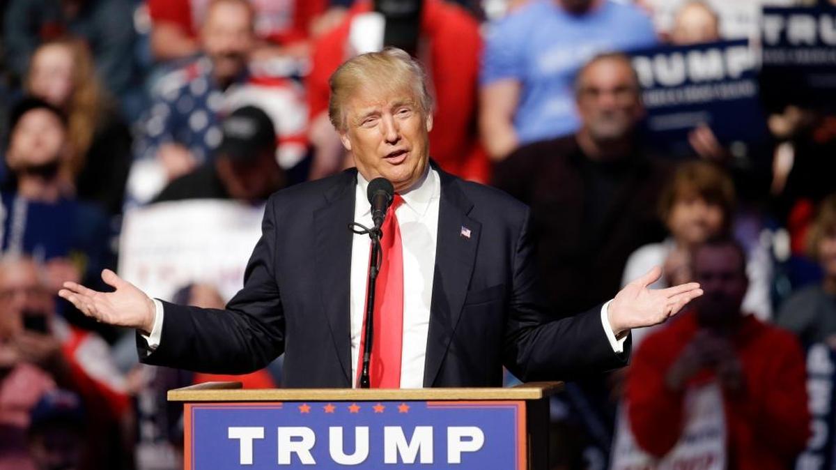 El candidato republicano Donald Trump se dirige a sus simpatizantes en un acto de su campaña en Fort Wayne, Indiana, el domingo pasado.