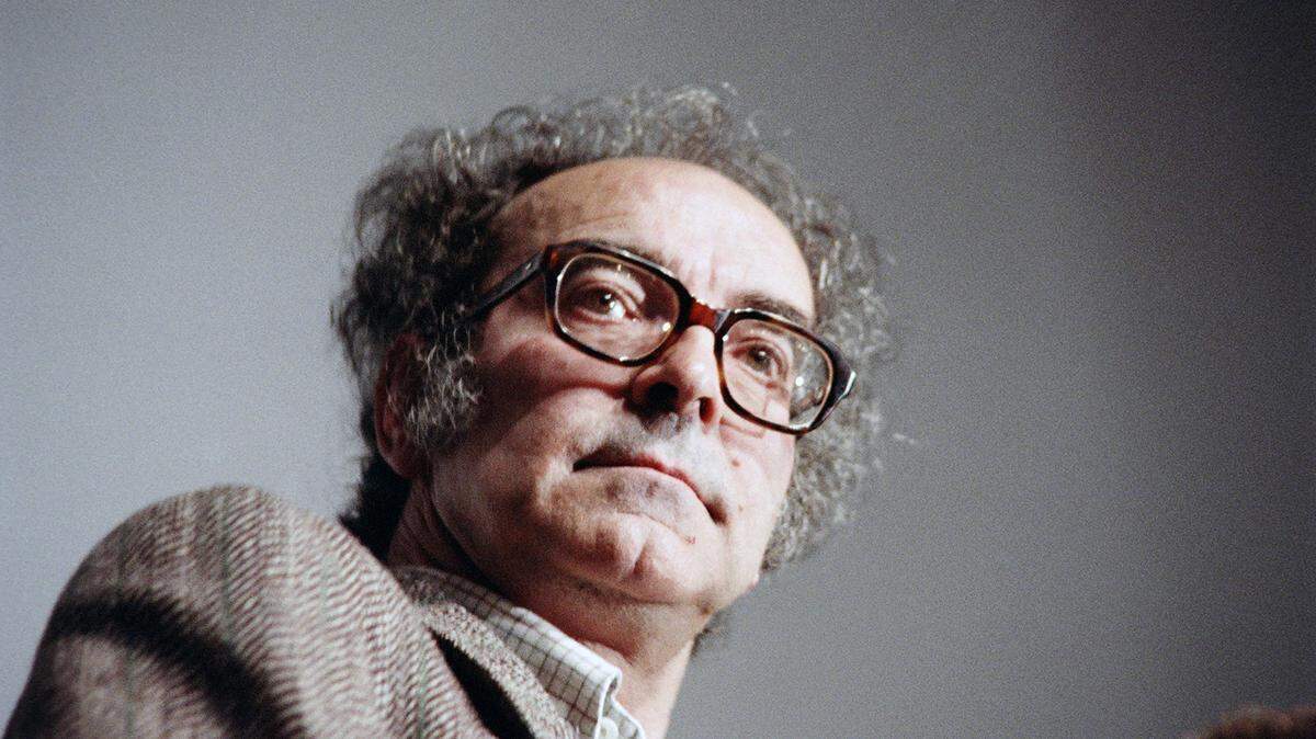 El director de cine franco-suizo Jean-Luc Godard durante una conferencia de prensa el 21 de mayo de 1988 en el Festival Internacional de Cine de Cannes en Cannfes, Francia.