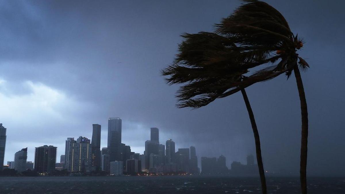 Las bandas exteriores del huracán Irma llegan a Miami el pasado 9 de septiembre.