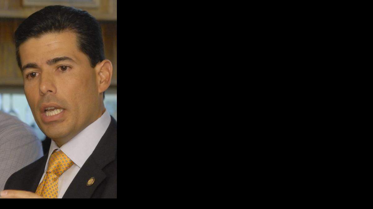 
José Oliva
