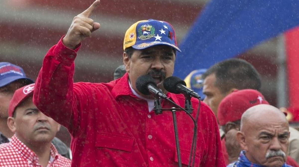 El presidente Nicolás Maduro afirmó que la pobreza ha bajado en Venezuela, pero una encuesta indica que ha aumentado.
