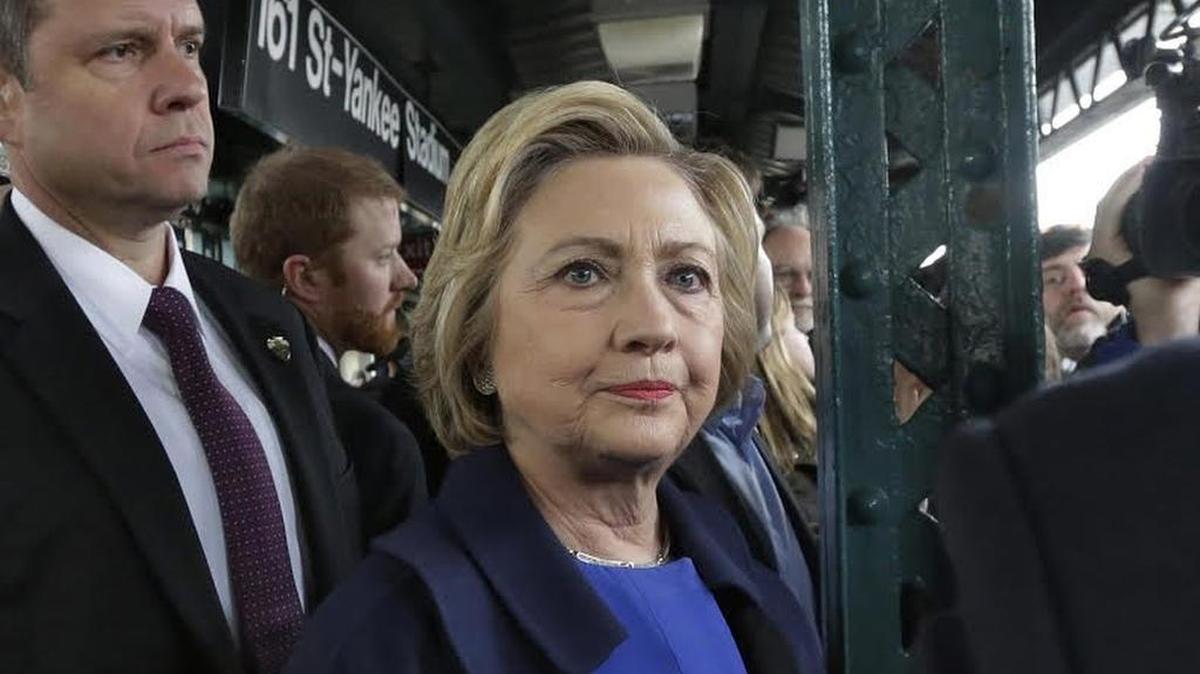 El informe del Congreso sobre Bengasi exoneró a la candidata presidencial demócrata Hillary Clinton.