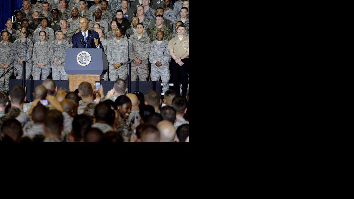 
El presidente Barack Obama se dirige a las tropas en el Comando Central, en la base aérea MacDill, en Tampa, este miércoles. El Comando Central supervisa las misiones militares en el Medio Oriente.
