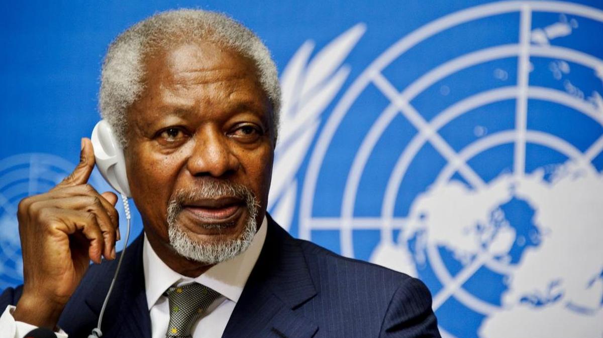 Kofi Annan, ex secretario general de la ONU y premio Nobel de la Paz, falleció el sábado a los 80 años.