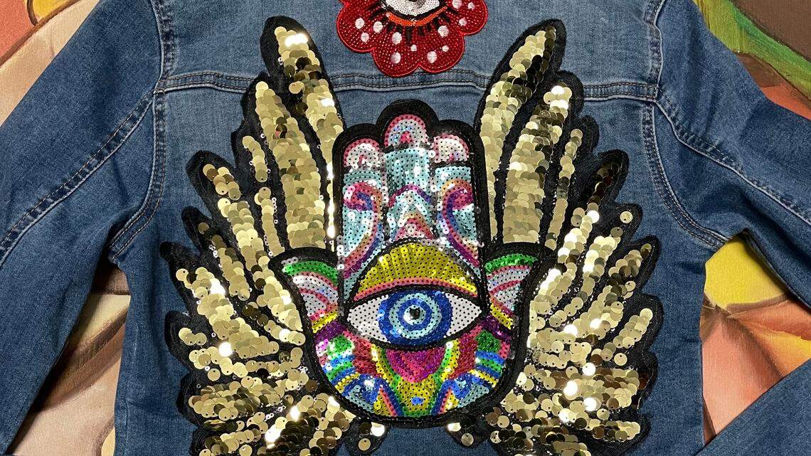 Con perseverancia y fe, diseñadora venezolana triunfa tras sufrir terrible accidente | Opinión