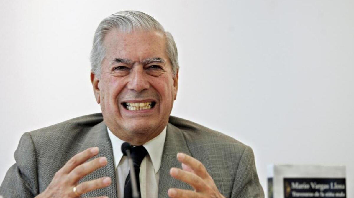 Una de las rivalidades artísticas más conocidas existió entre los escritores Mario Vargas Llosa (foto) y Gabriel García Márquez.