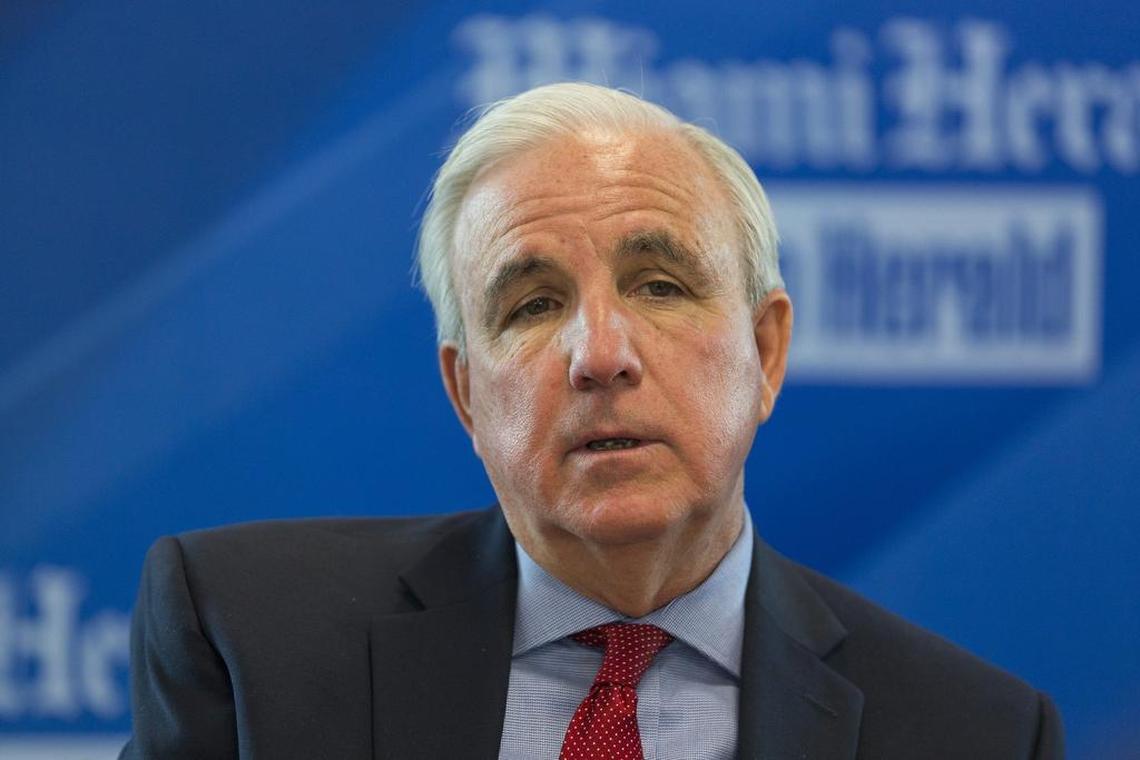 Miami-Dade Mayor Carlos Gimenez endorsed the county taking over naming-rights talks from the Miami Heat for the county-owned AmericanAirlines Arena.