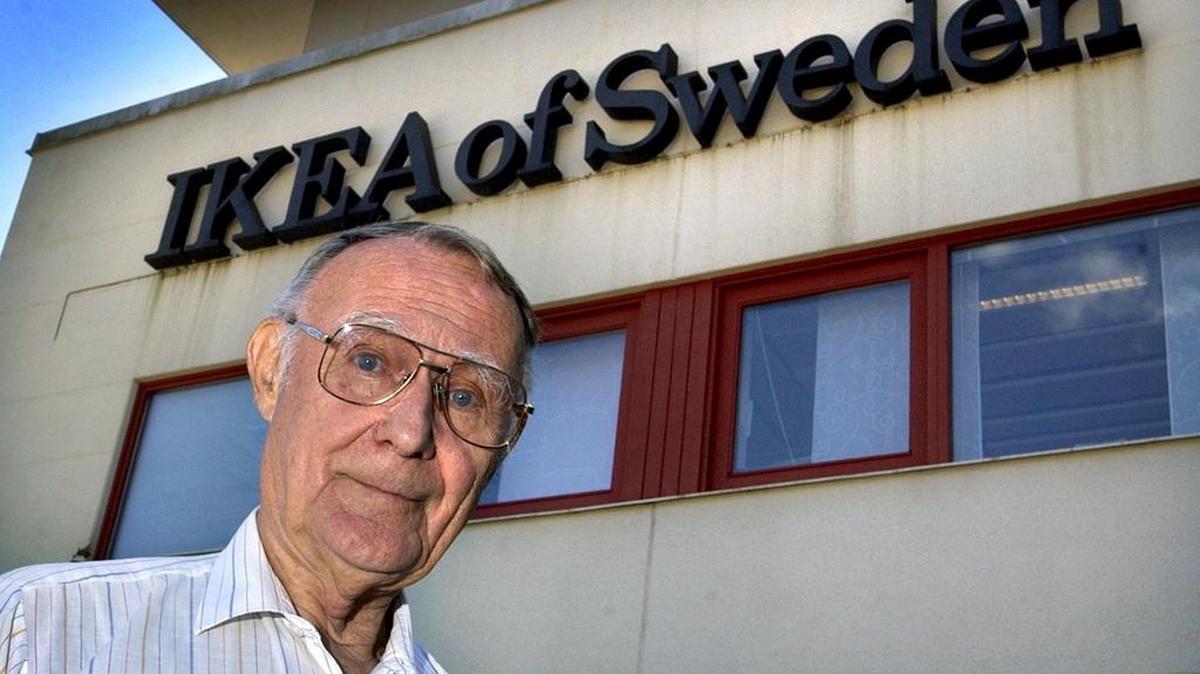 Ingvar Kamprad, fundador de la empresa sueca de muebles IKEA, falleció el 27 de enero a los 91 años.