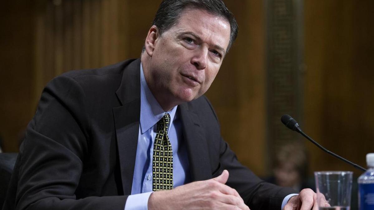 El director del FBI, James Comey, fue despedido el 9 de mayo por el presidente Donald Trump, en una decisión que ha desatado una polémica y numerosas protestas.