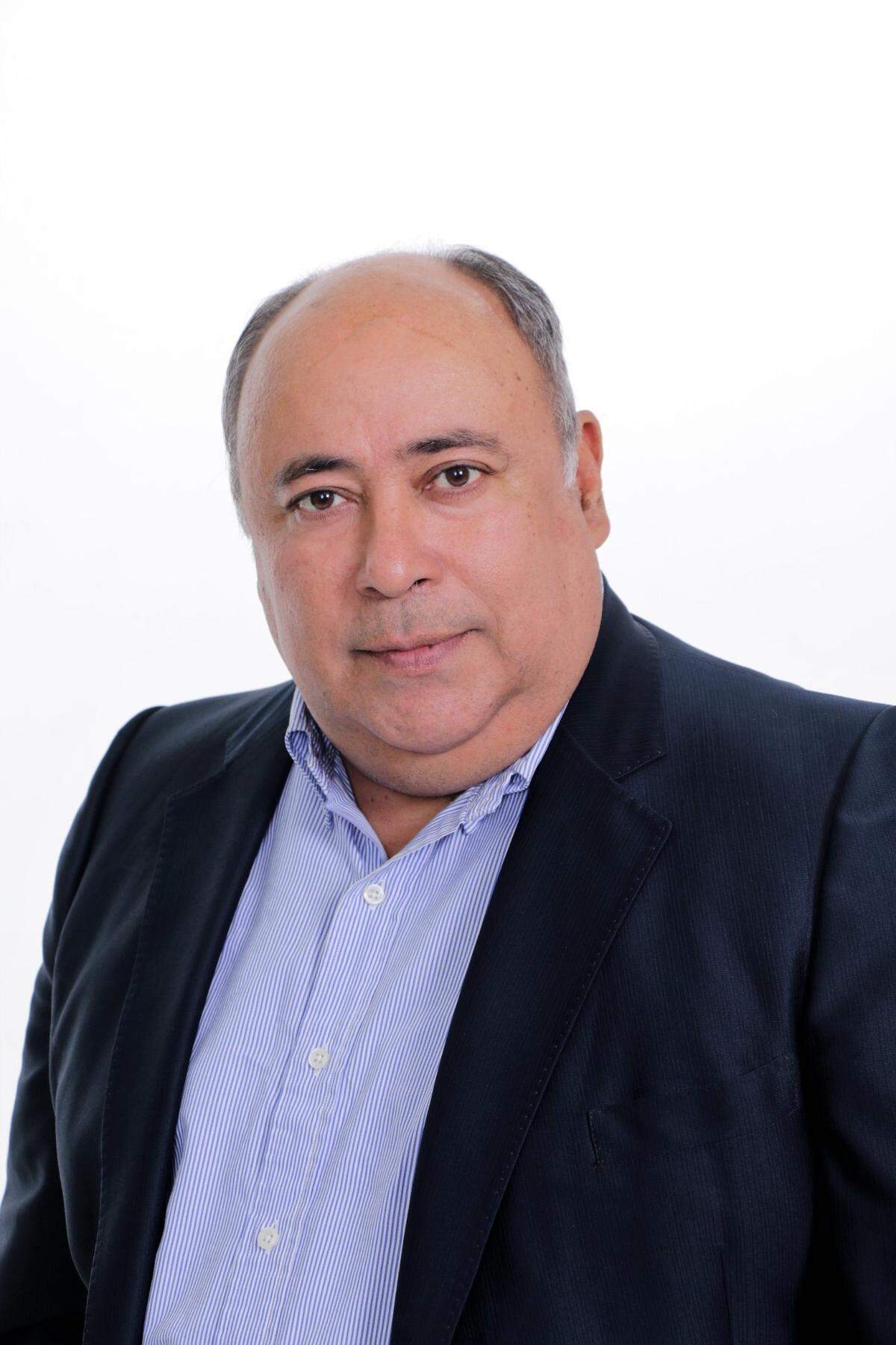 Ariel Montoya es un escritor y periodista nicaragüense exiliado en Estados Unidos.