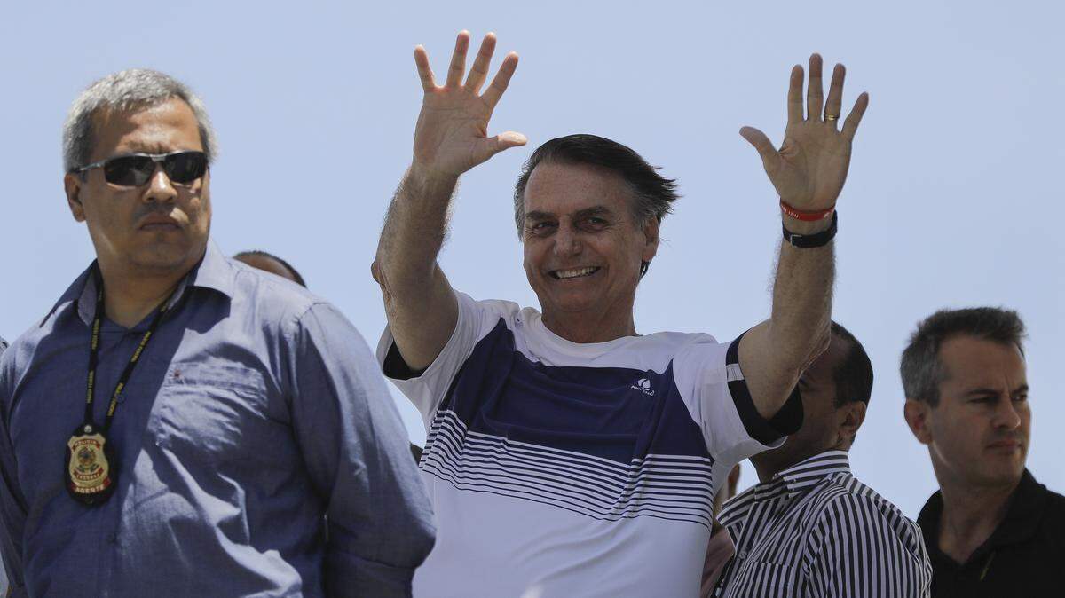 “Si Jair Bolsonaro asume el liderazgo que le corresponde, podría destruir en gran medida la influencia y el poder que resta del populismo marxista que Lula promovió con éxito”, escribe Pedro Corzo.