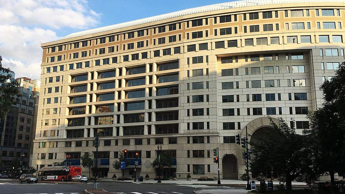 Sede del Banco Interamericano de Desarrollo en Washington, D.C.; 1300 New York Ave NW building.  (Autor foto: Mariordo (Mario Roberto Durán Ortiz)