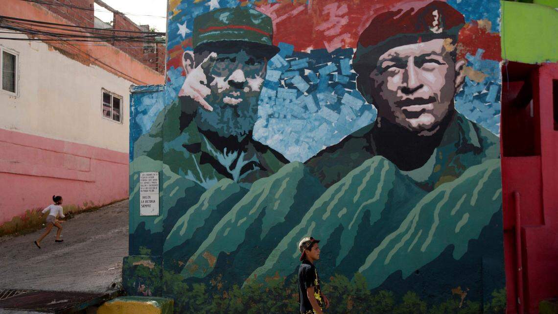 Fidel Castro sedujo a Hugo Chávez para que permitiera la invasión de Cuba a Venezuela | Opinión