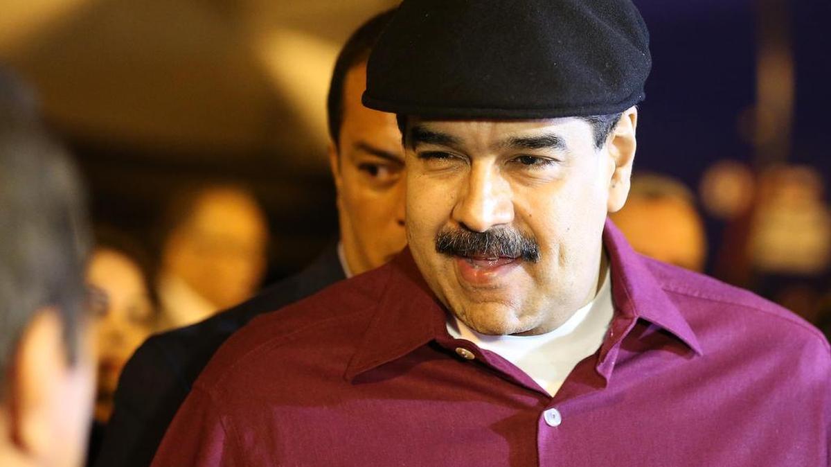 El presidente de Venezuela, Nicolás Maduro, afirma que hay un contrabando de productos y recursos venezolanos hacia las Antillas Holandesas.