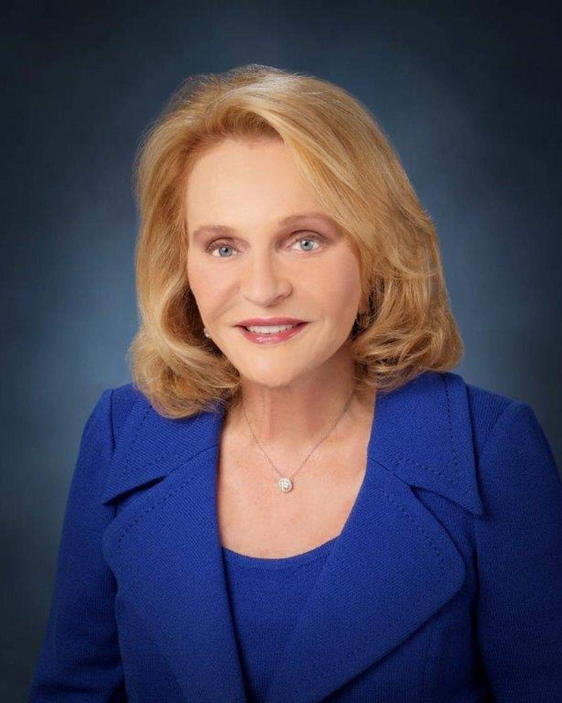 Perla Tabares Hantman, chair, District 4