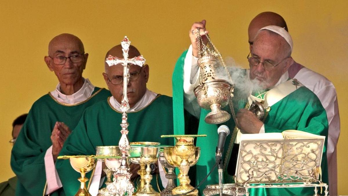 
El papa Francisco oficiando misa dominical en la Plaza de la Revolución, en La Habana, Cuba, el 20 de septiembre.
