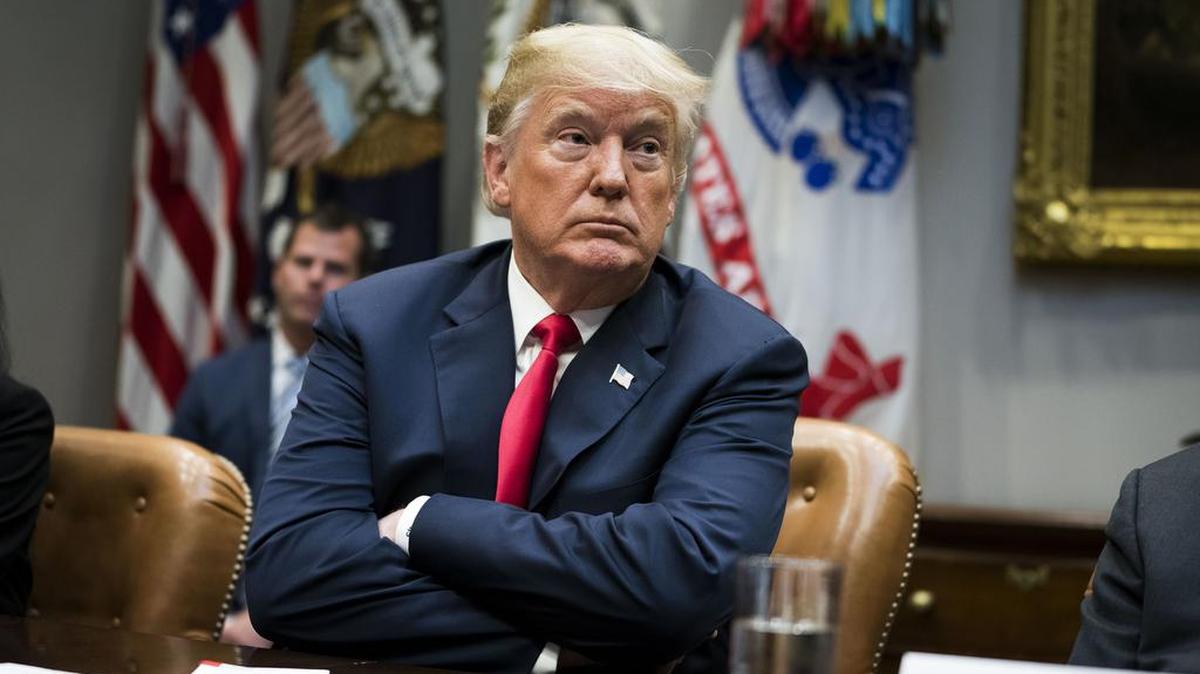 El presidente Donald Trump habla con la prensa en la Casa Blanca, el 29 de agosto. La semana no ha sido fácil para el mandatario, después que su ex abogado reveló contribuciones ilegales a su campaña electoral.