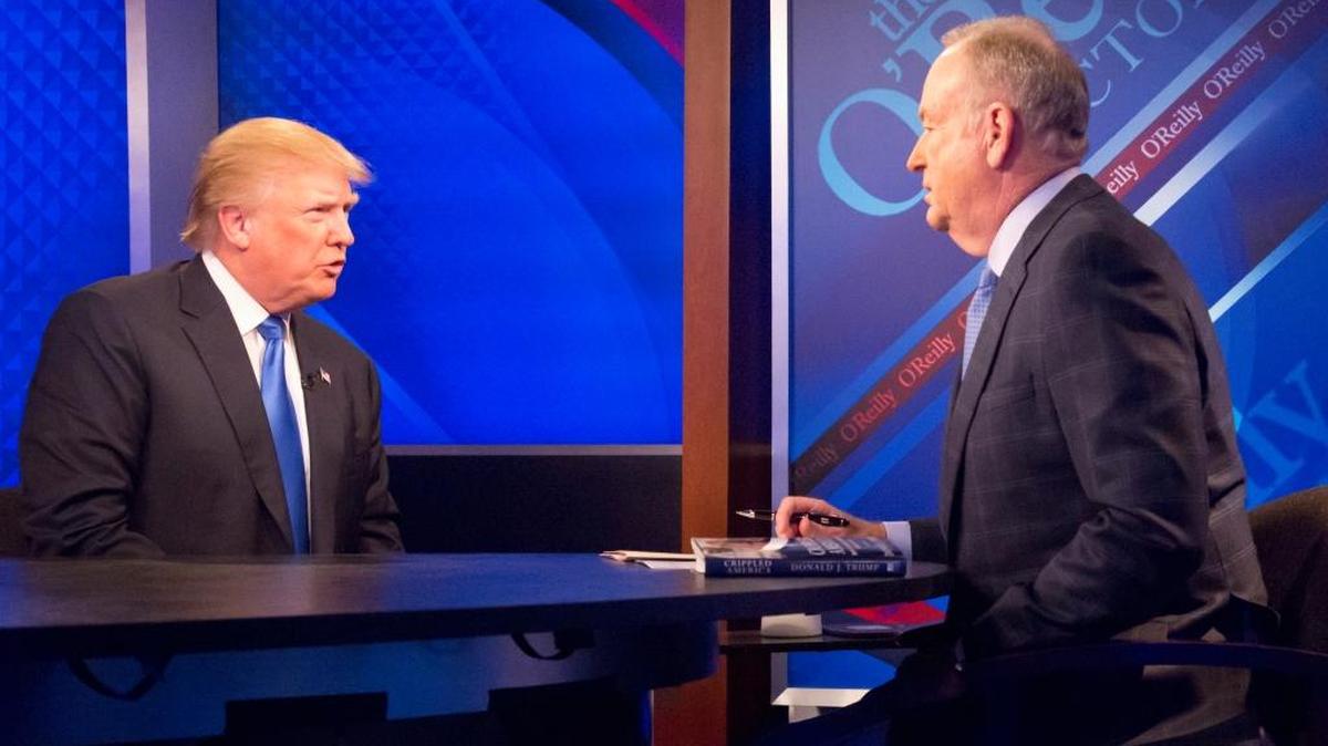 El candidato republicano Donald Trump es entrevistado por Bill O'Reilly en el programa de la cadena Fox "The O'Reilly Factor", el viernes pasado, en Nueva York.